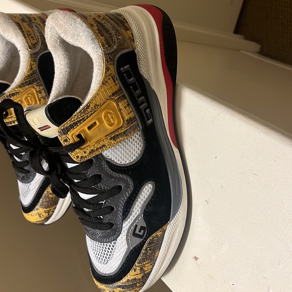 Gucci Ultrapace Sneaker - Picture 7 of 10